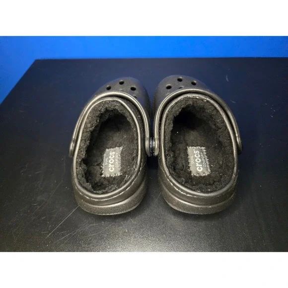 Crocs Classic Lined Clog Child (1-2yr) Size C4 Black Faux Fur Fuzzy SlipOn Shoes - Picture 2 of 10
